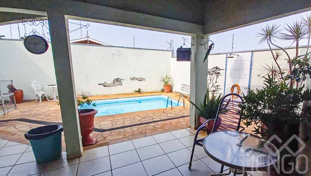 Casa com 4 dormitórios para venda, no Jardim Santa Cecília