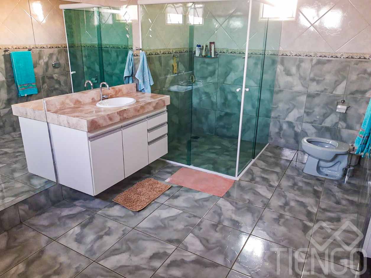 Casa para venda com 2 dormitórios, no Jardim São Lourenço