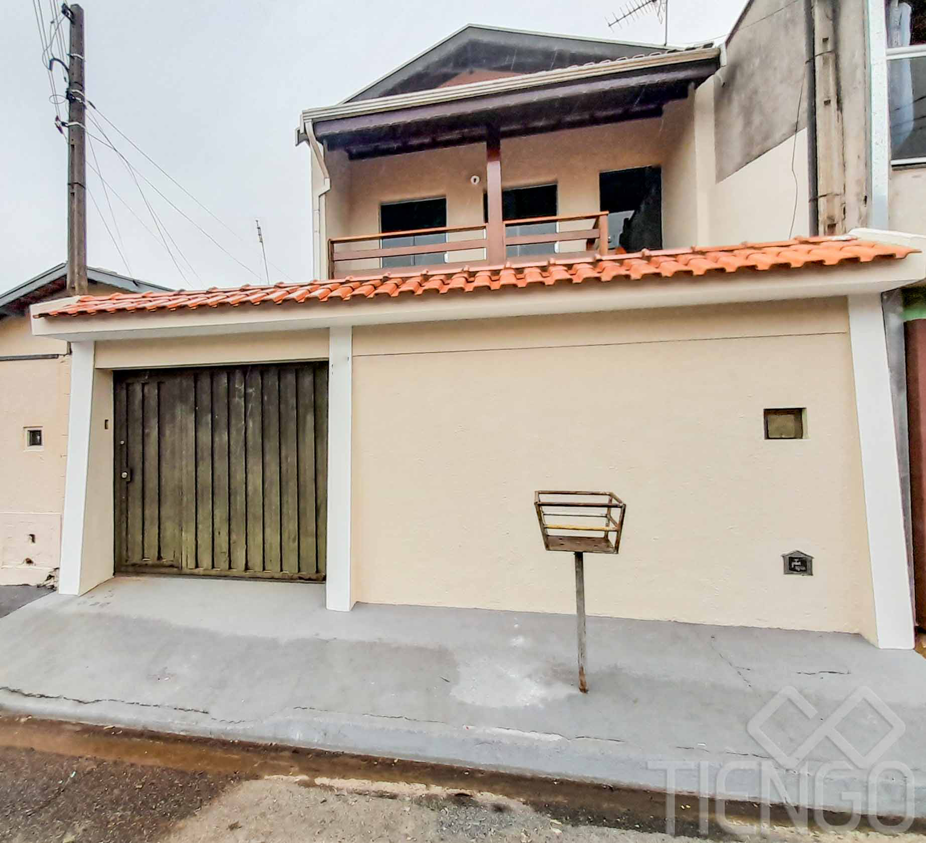 Casa com 2 dormitórios