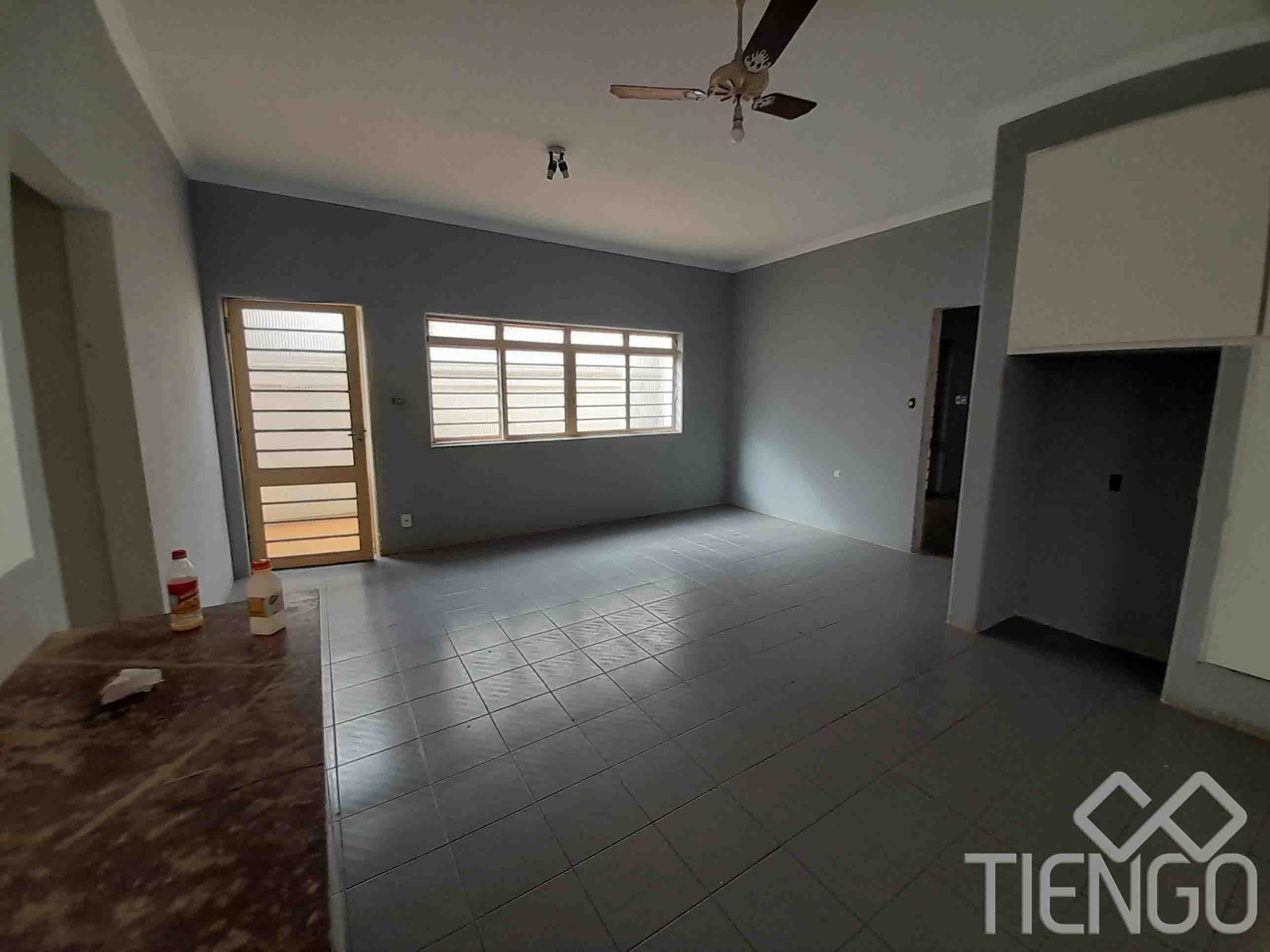 Casa comercial na Vila São João - Tiengo - A sua imobiliária em Limeira