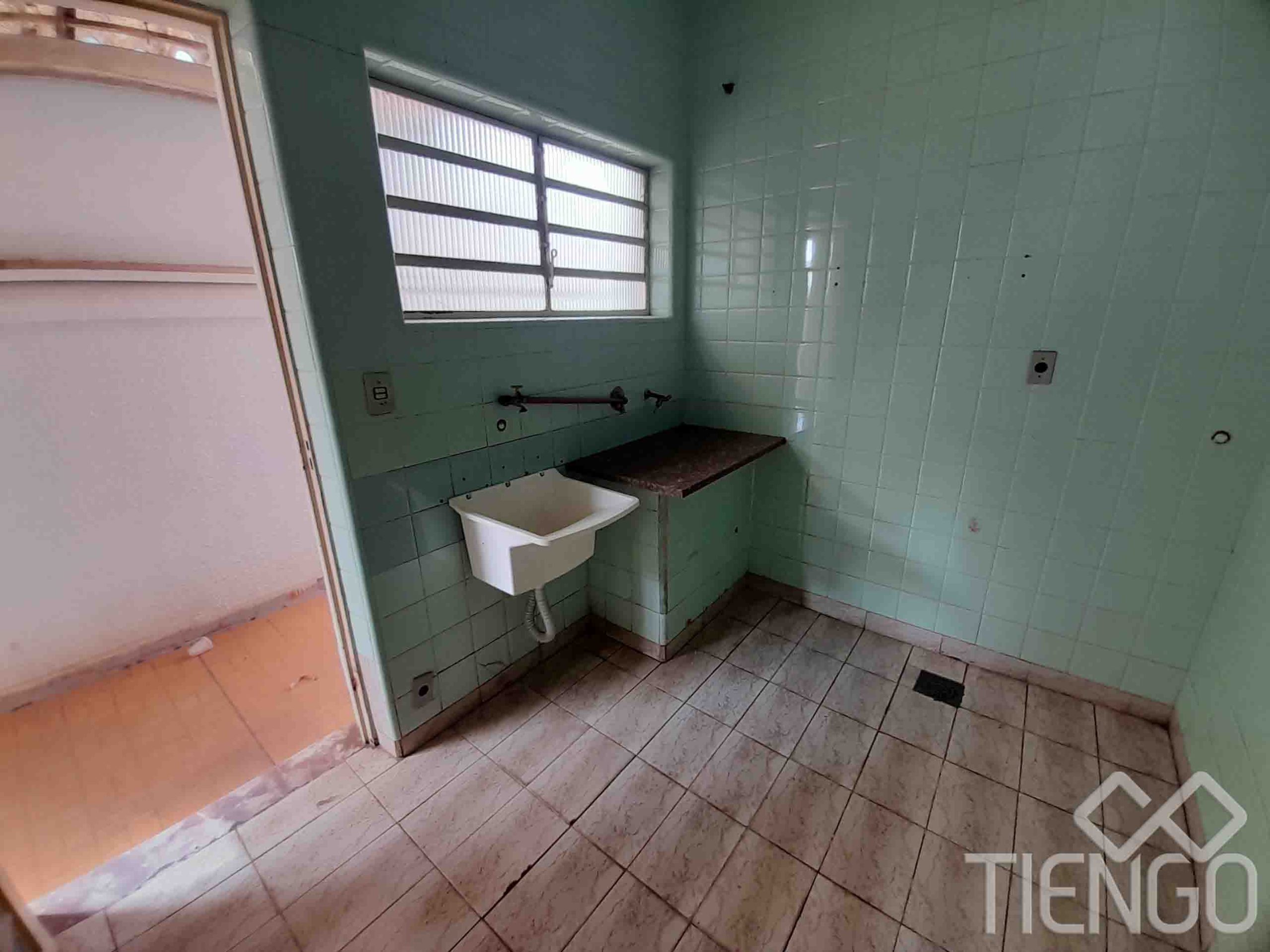 Casa comercial na Vila São João - Tiengo - A sua imobiliária em Limeira