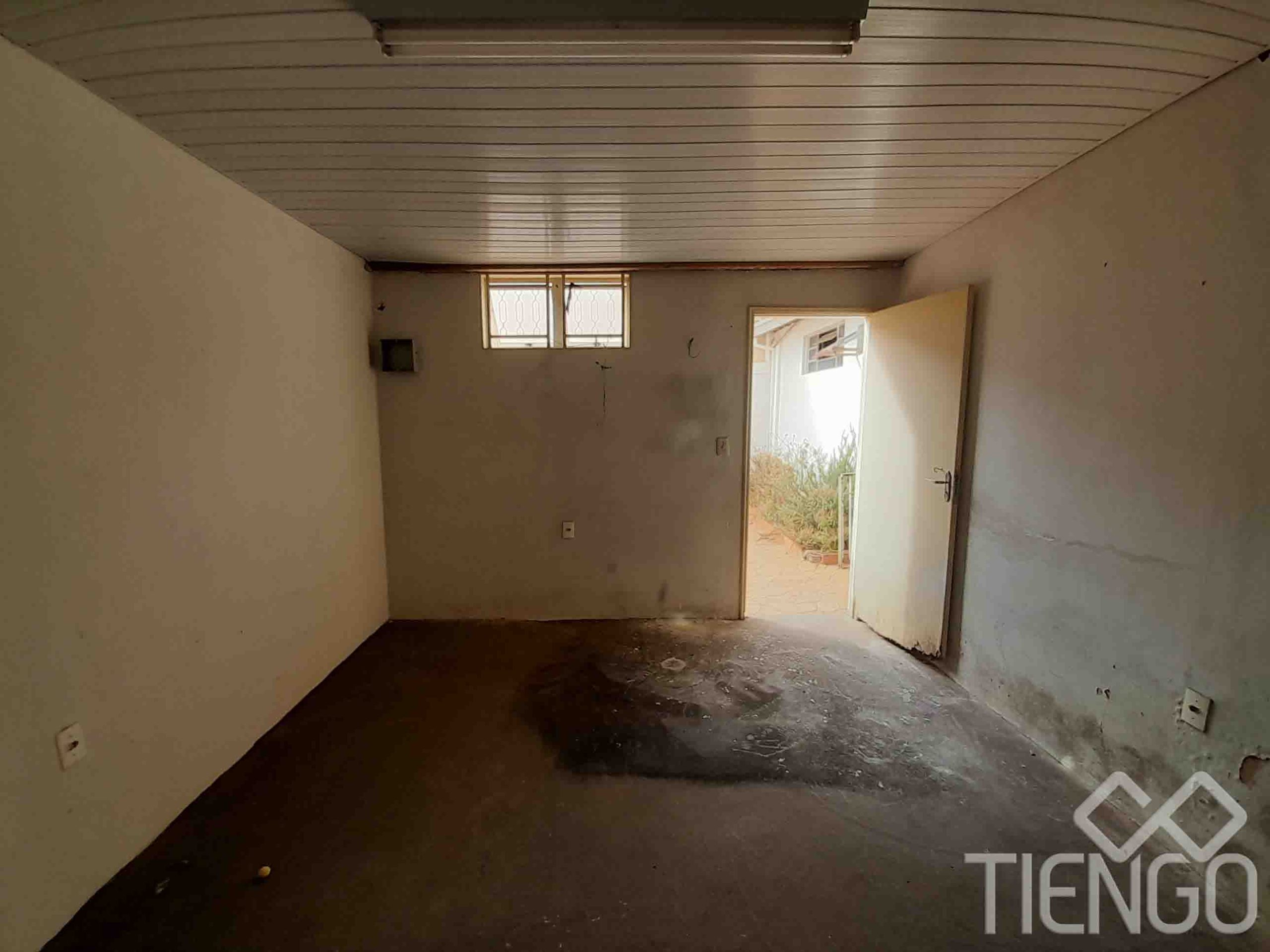 Casa comercial na Vila São João - Tiengo - A sua imobiliária em Limeira