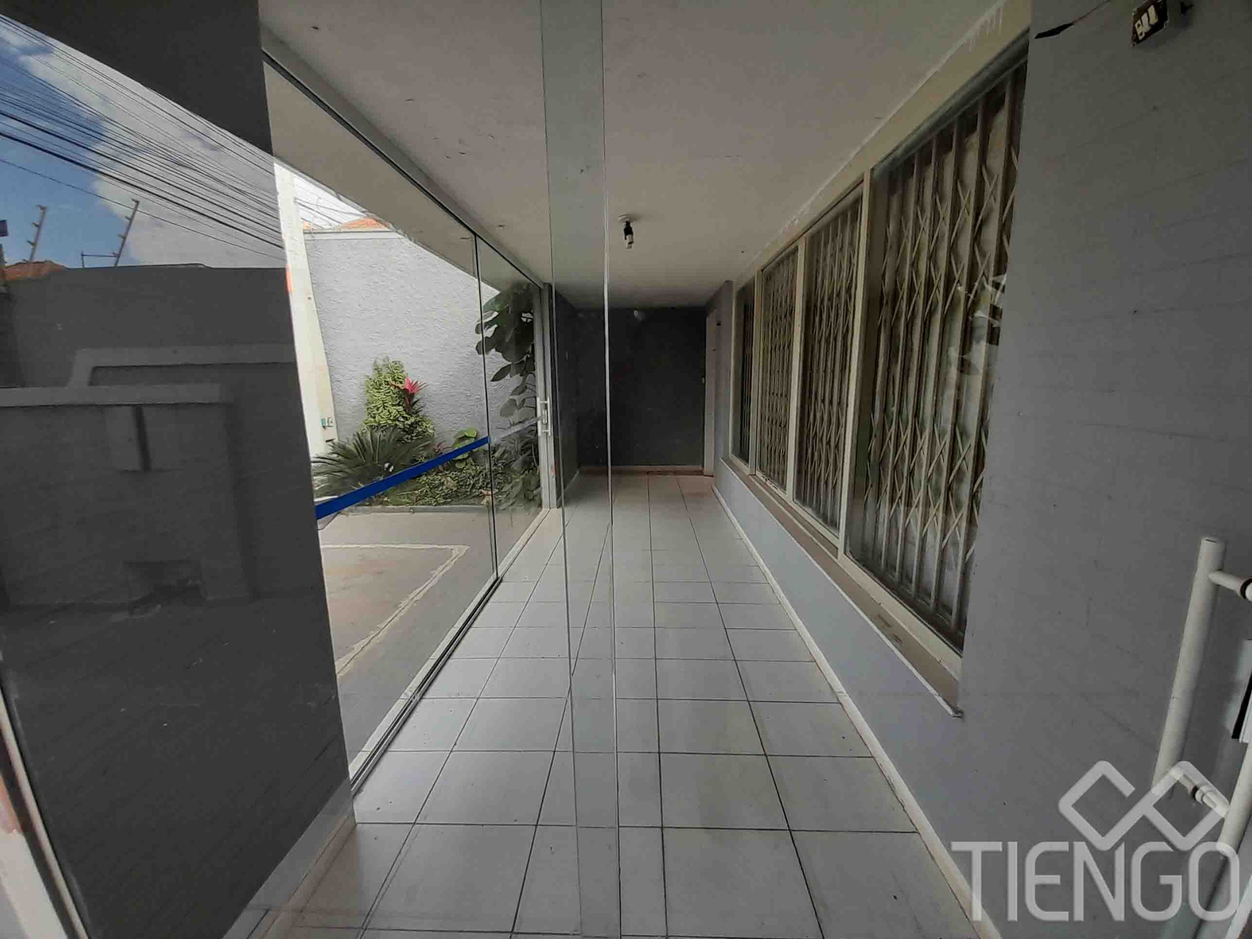 Casa comercial na Vila São João - Tiengo - A sua imobiliária em Limeira