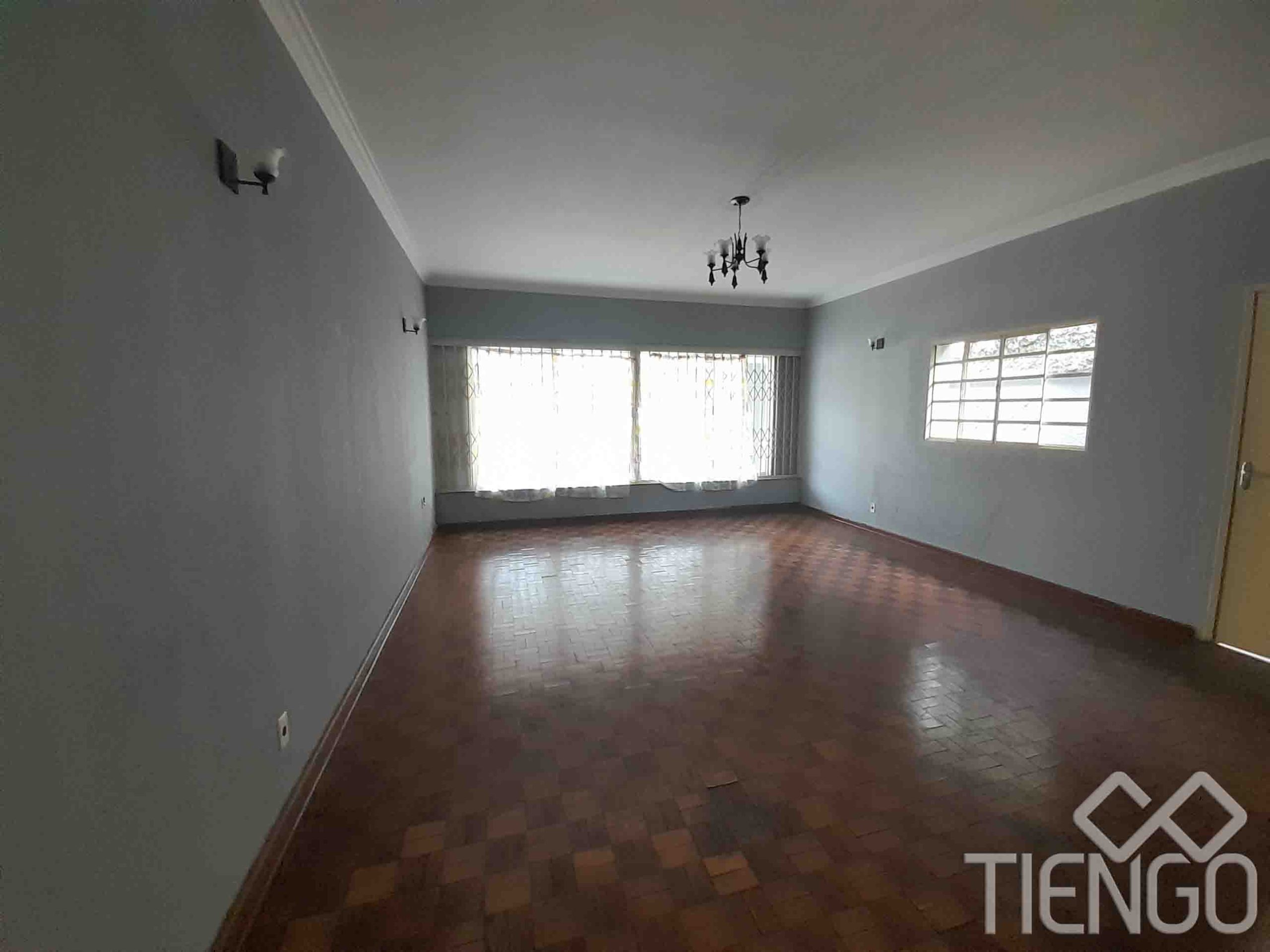 Casa comercial na Vila São João - Tiengo - A sua imobiliária em Limeira