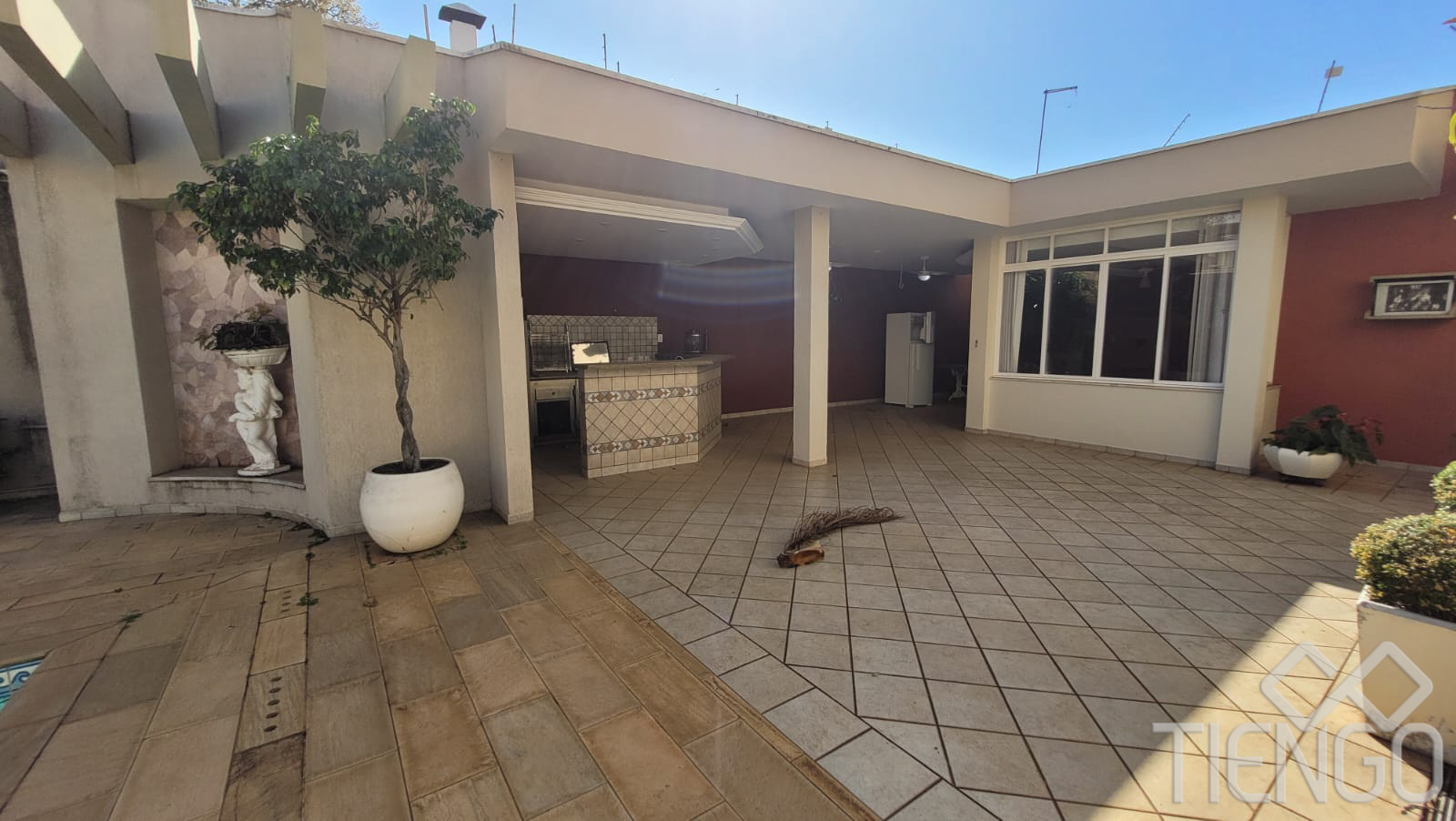 Casa na Vila Paraiso - Tiengo - A sua imobiliária em Limeira