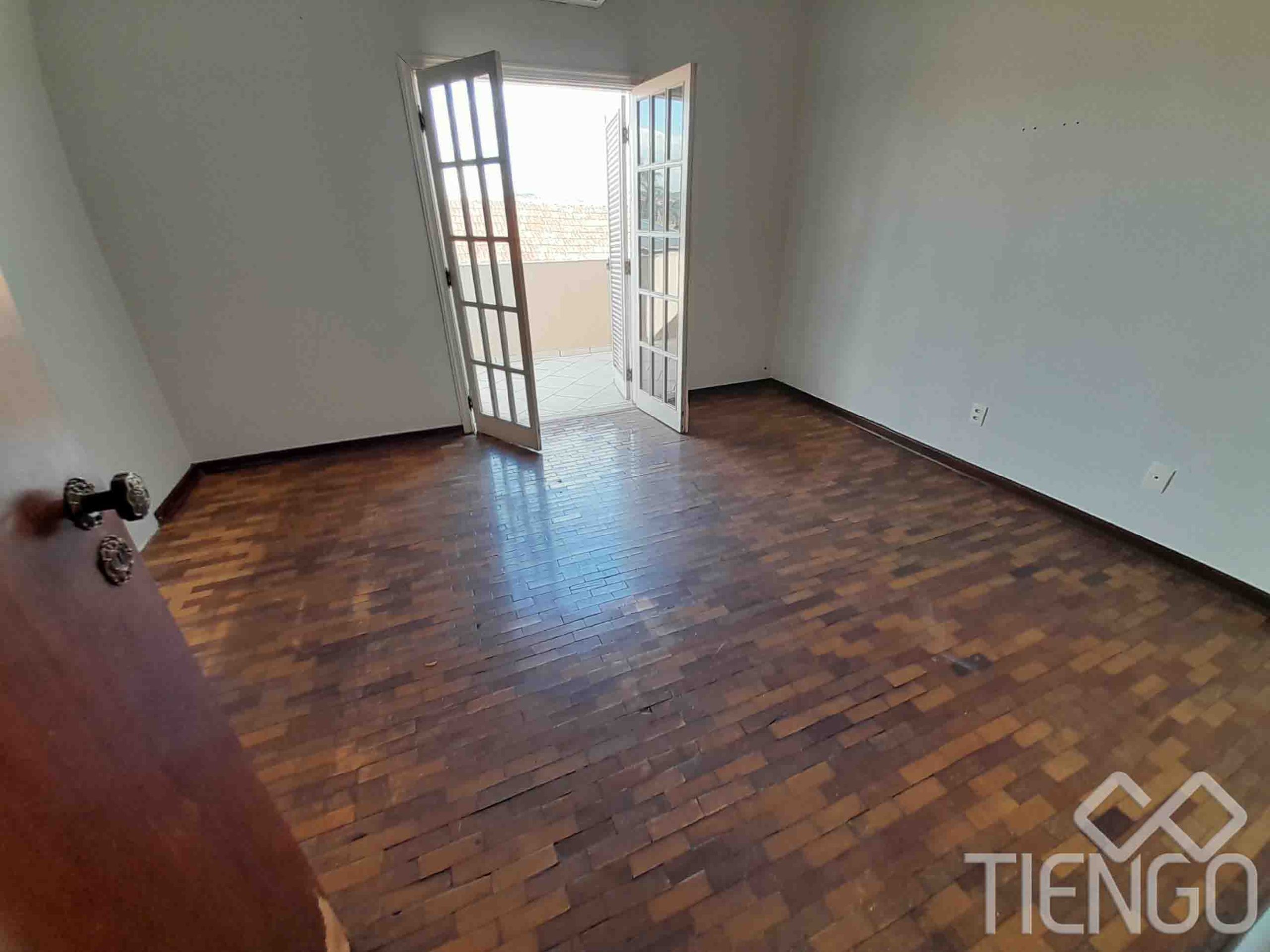 Casa no Centro - Tiengo - A sua imobiliária em Limeira