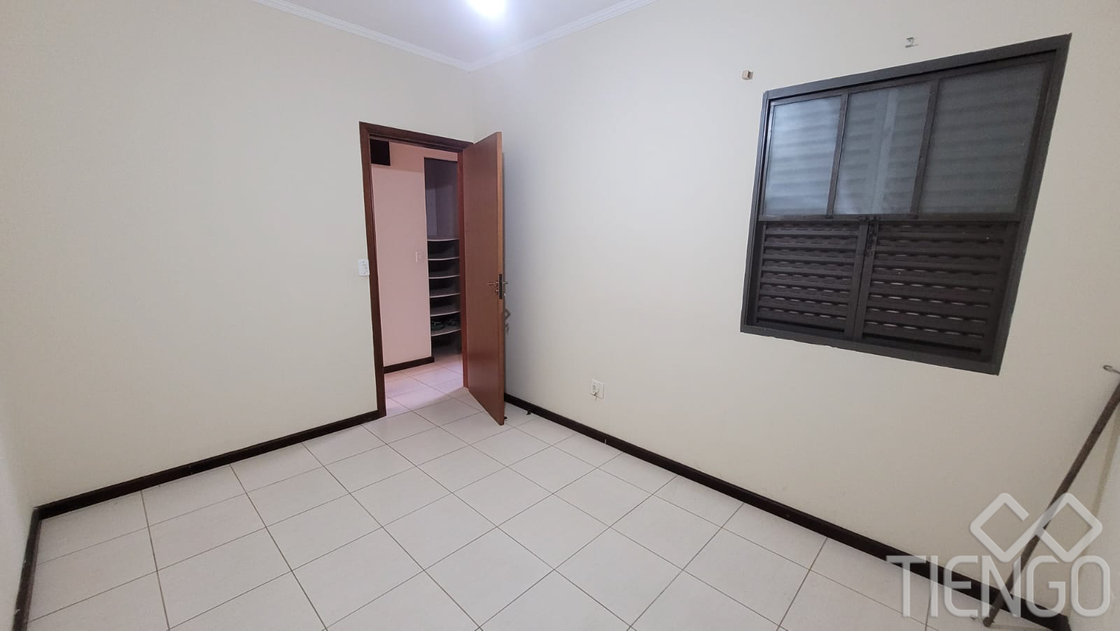 Casa no Centro - Tiengo - A sua imobiliária em Limeira