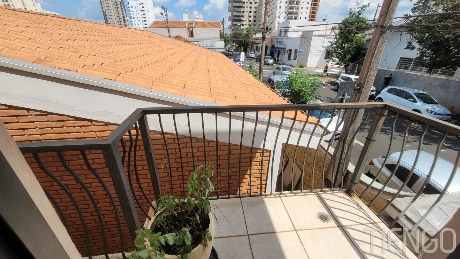 Casa no Centro - Tiengo - A sua imobiliária em Limeira