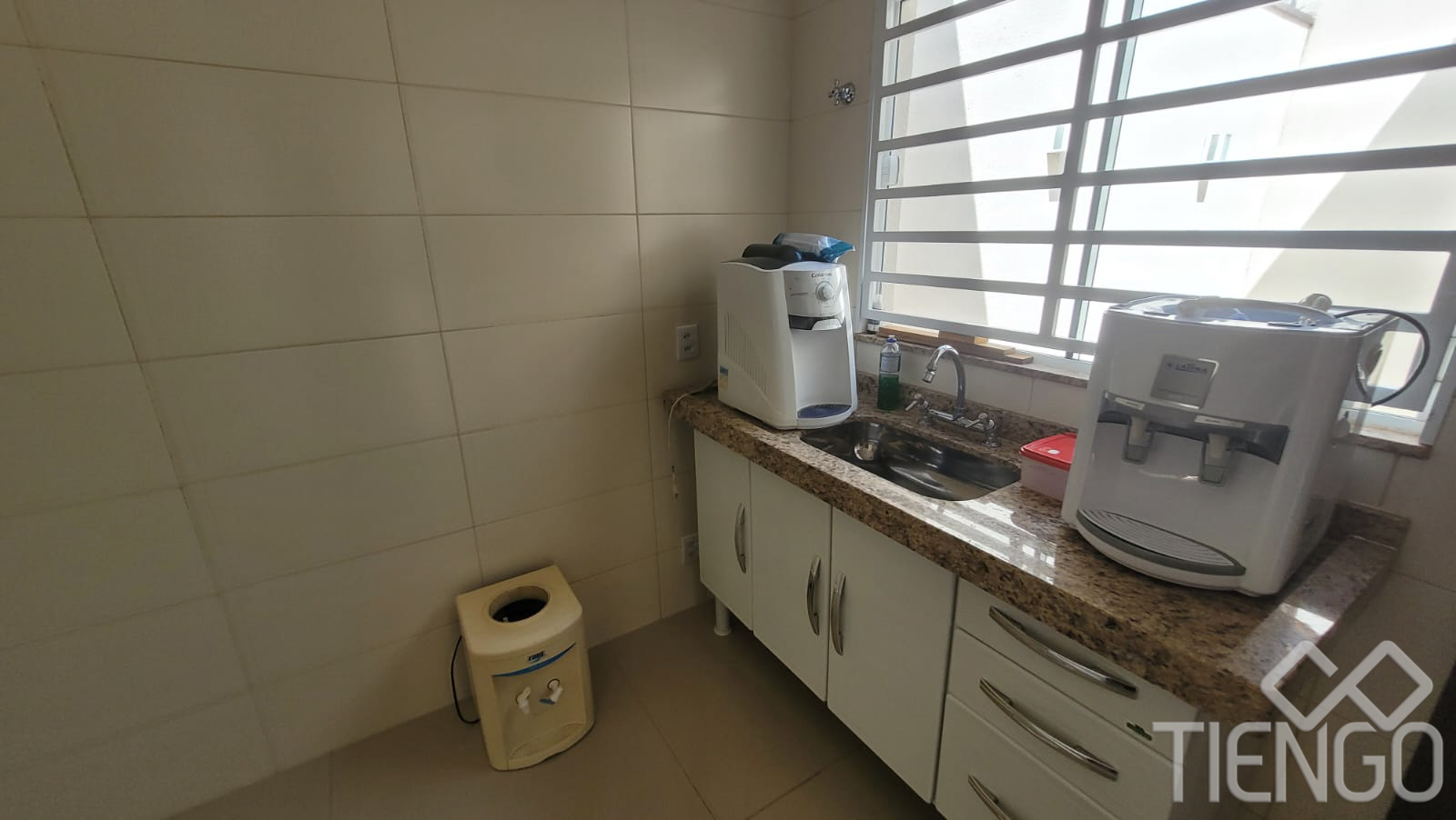 Sala comercial no Centro - Tiengo - A sua imobiliária em Limeira