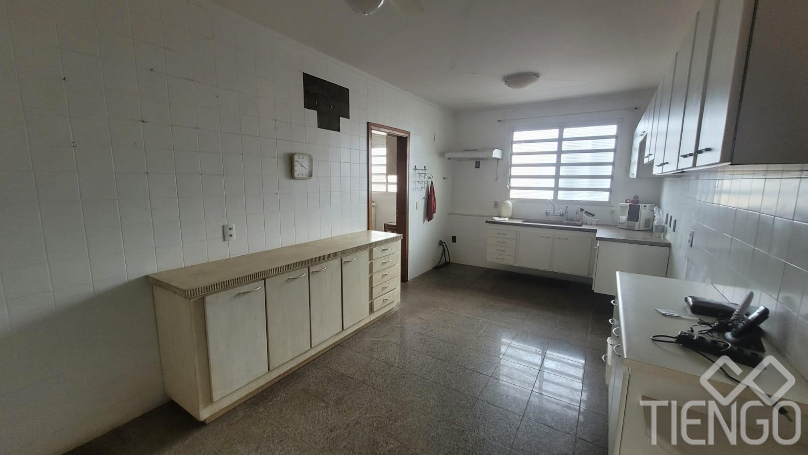 Apartamento no Edifício Itapuã - Tiengo - A sua imobiliária em Limeira